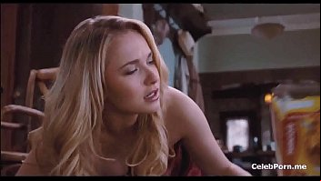 Hayden Panettiere Caught Naked 4